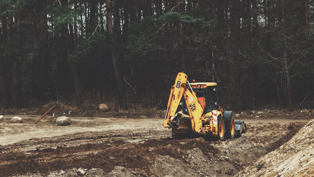 Off-Road Fleet Tracking: Why Your Construction Business Needs It